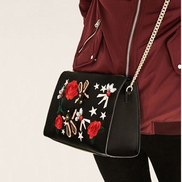 Zara Rose Embroidered Gold Chain Crossbody - Picture 10 of 10